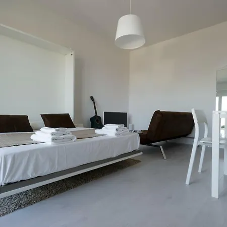 Little House With View Apartment Arona