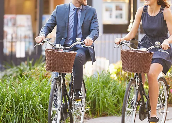 Little House With View 아파트 아로나